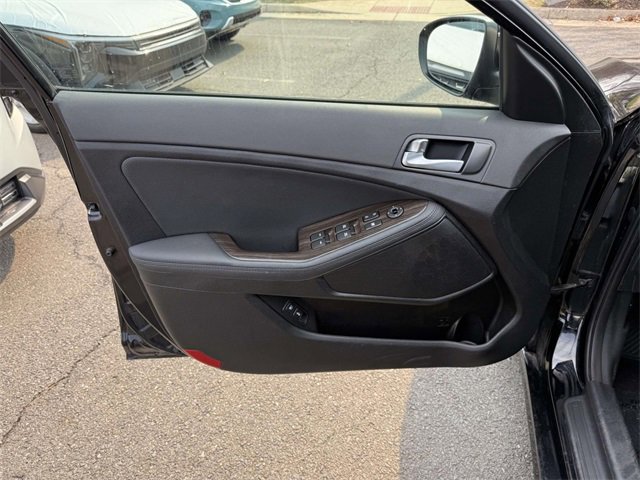 Used 2015 Kia Optima EX image 8