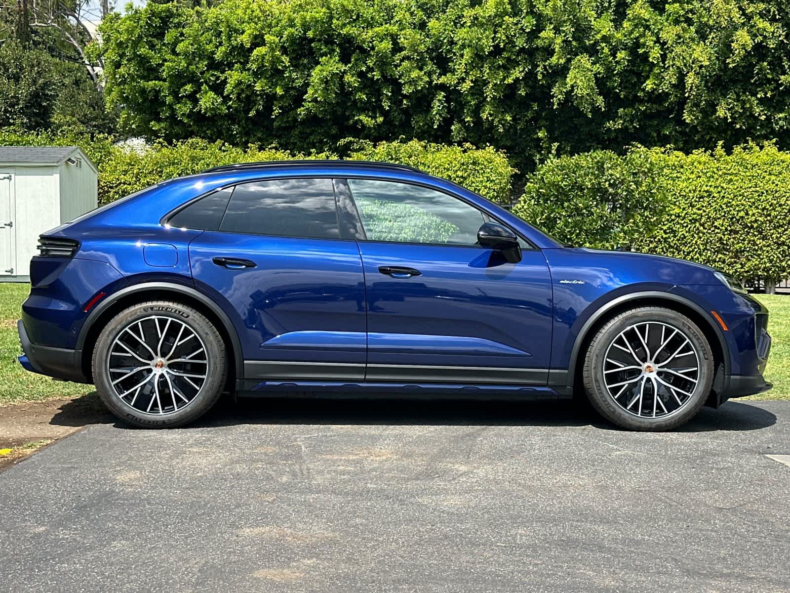 New 2026 Porsche Macan Electric RWD image 9