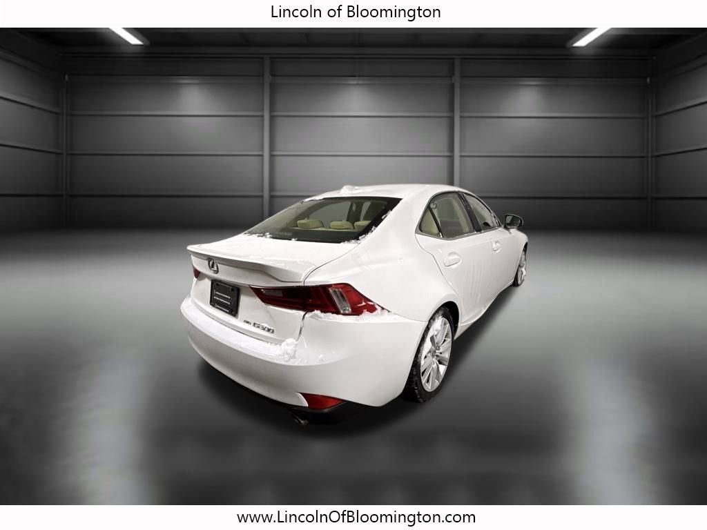 Used 2016 Lexus IS 300 AWD image 5