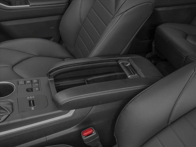 New 2026 Toyota Highlander XLE image 10