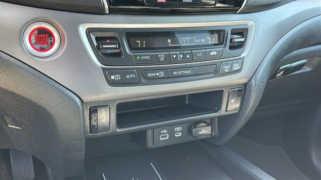 Used 2025 Honda Ridgeline RTL+ image 19