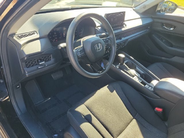 Certified 2023 Honda Accord EX image 25