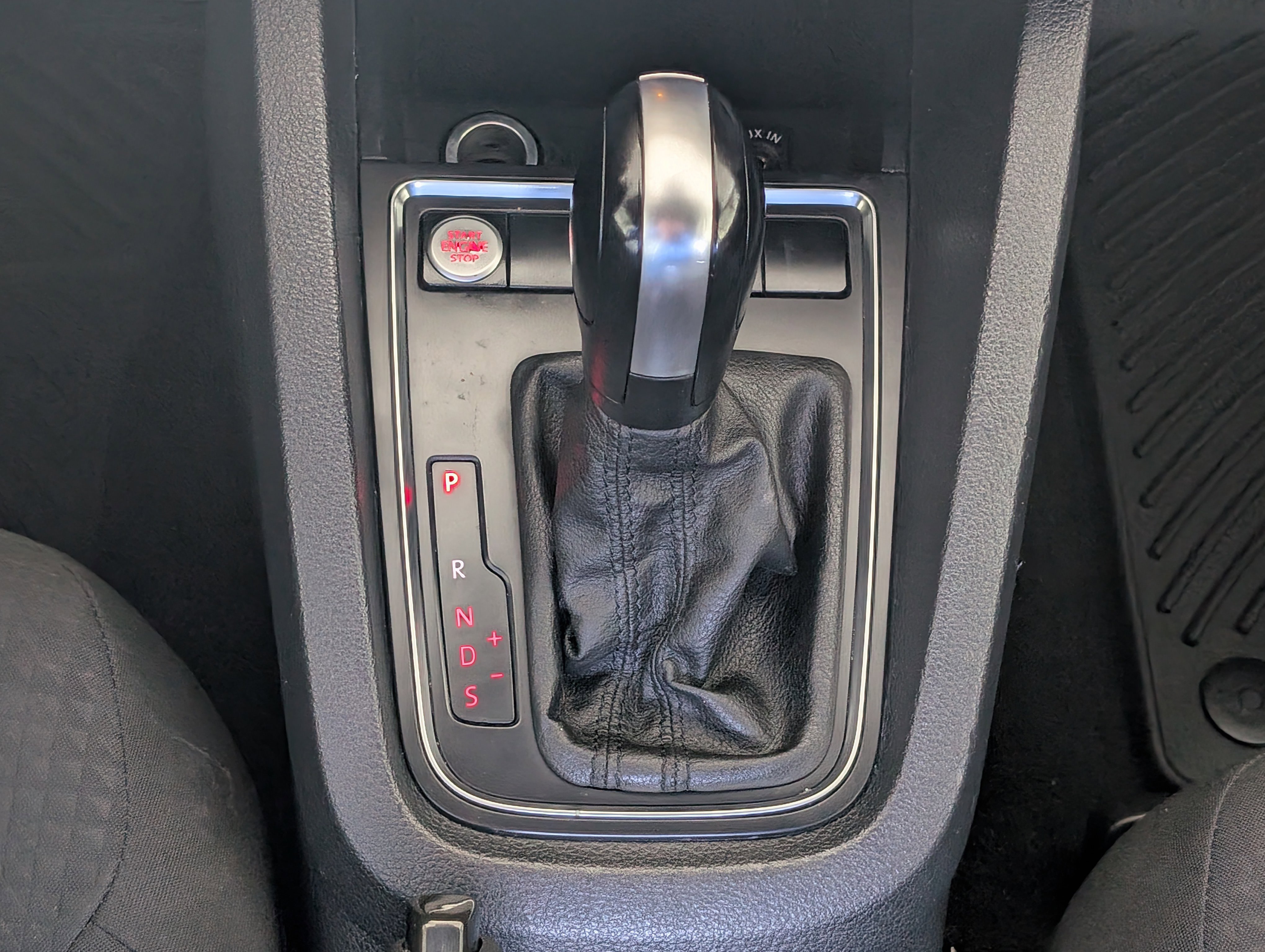 Used 2015 Volkswagen Jetta S image 14