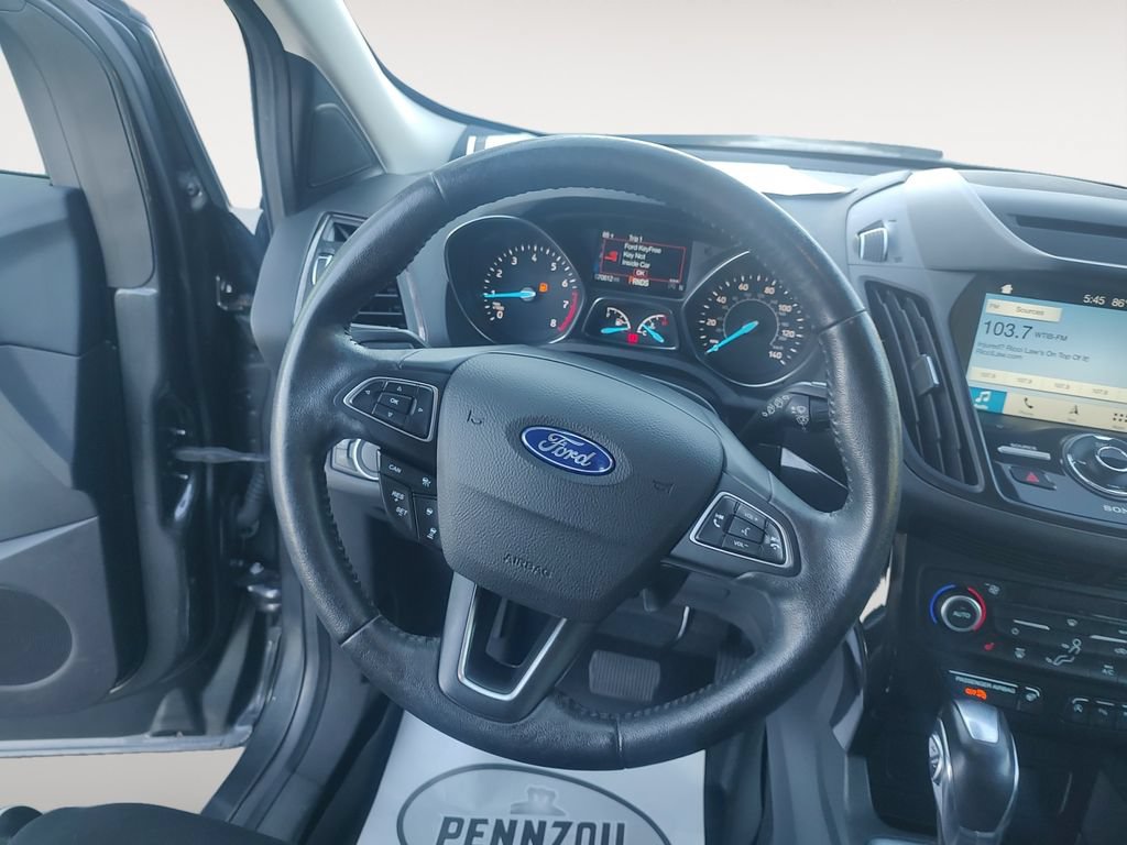 Used 2018 Ford Escape Titanium w/ Ford Safe & Smart Package AWD/4WD image 12