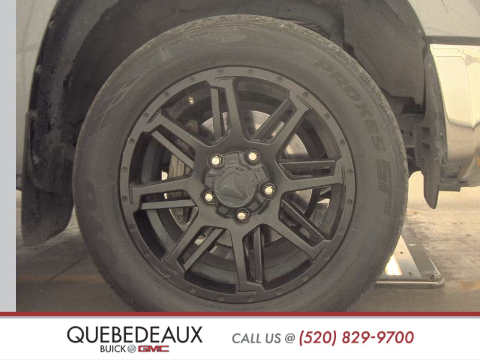 Used 2020 Toyota Tundra SR5 w/ SR5 Leather Package image 10