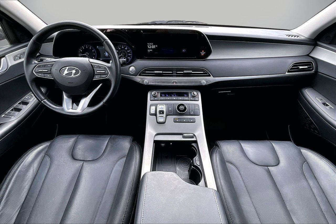 Used 2022 Hyundai Palisade SEL w/ Premium Package image 15