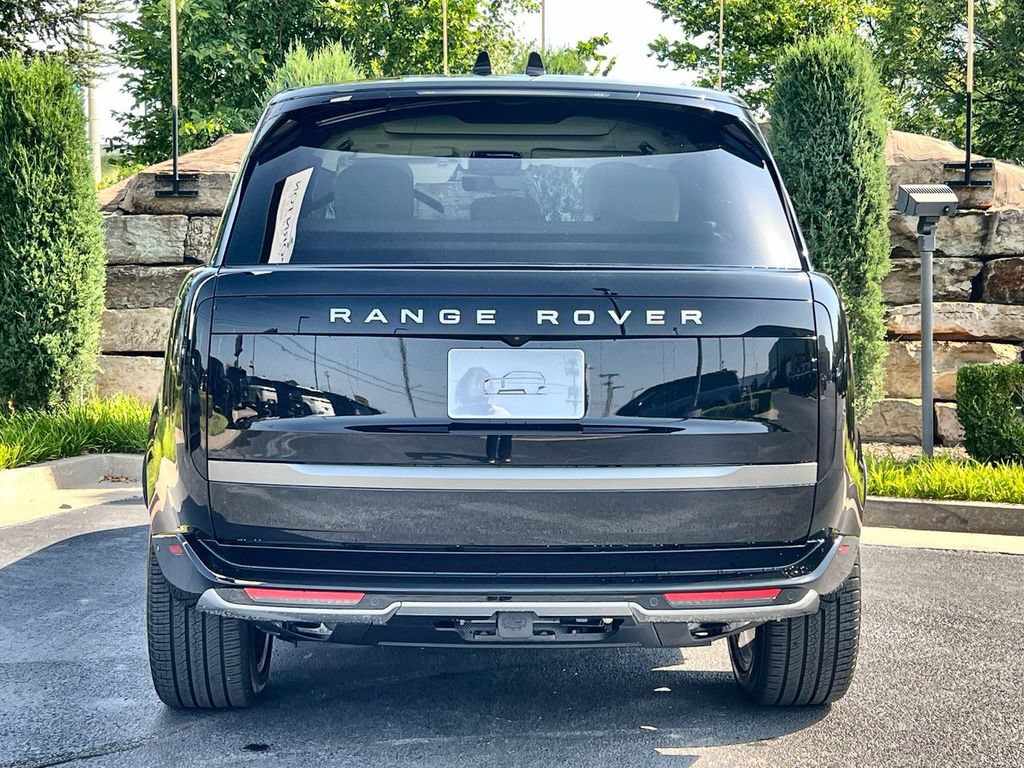 New 2026 Land Rover Range Rover SE AWD/4WD image 4