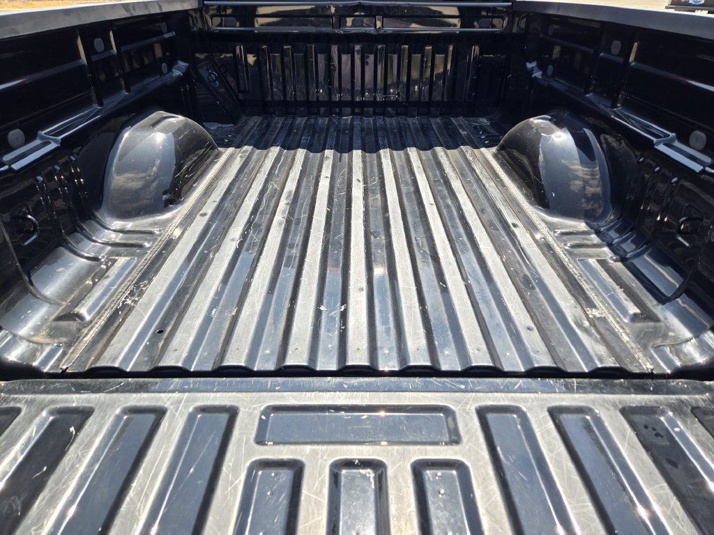 Used 2022 Chevrolet Colorado LT w/ Fleet Safety Package RWD image 30