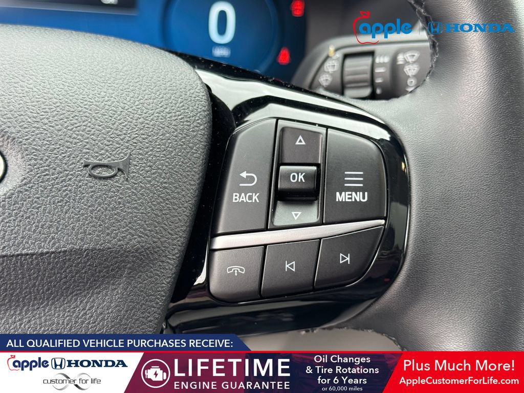 Used 2023 Ford Escape Platinum w/ Premium Technology Package AWD/4WD image 26