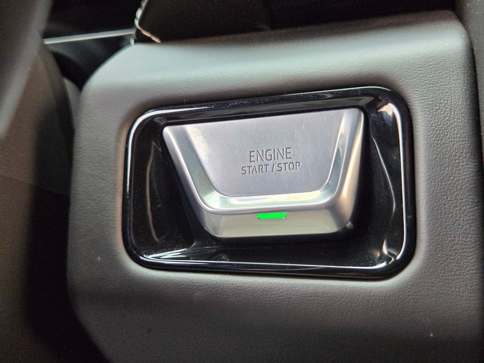 Used 2026 GMC Yukon AT4 Ultimate w/ LPO, Floor Liner Package AWD/4WD image 25
