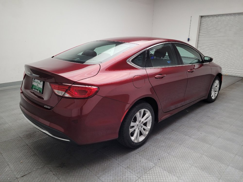 Used 2015 Chrysler 200 Limited FWD image 9