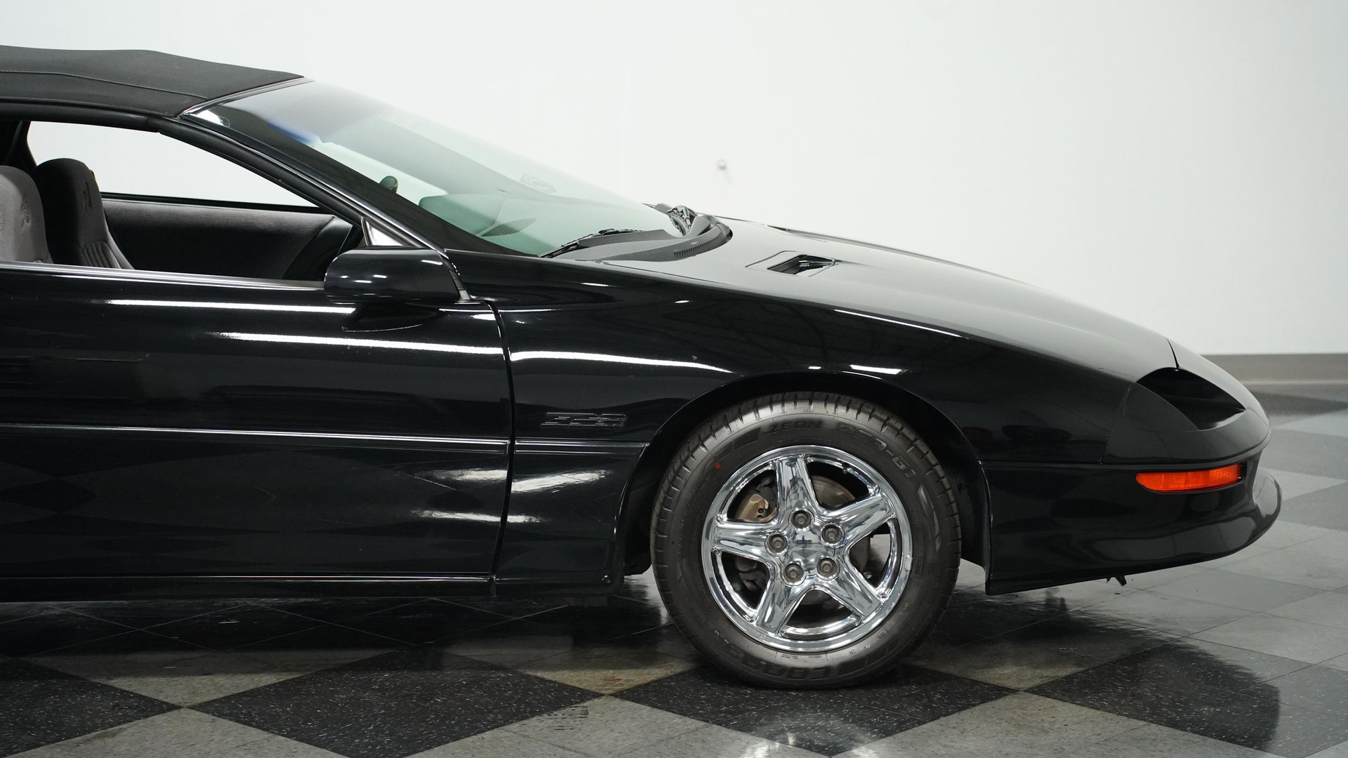 Used 1997 Chevrolet Camaro Z28 w/ Preferred Equipment Group 2 image 27