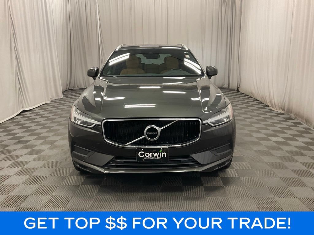 Used 2020 Volvo XC60 T5 Momentum w/ Protection Package Premier AWD/4WD image 3