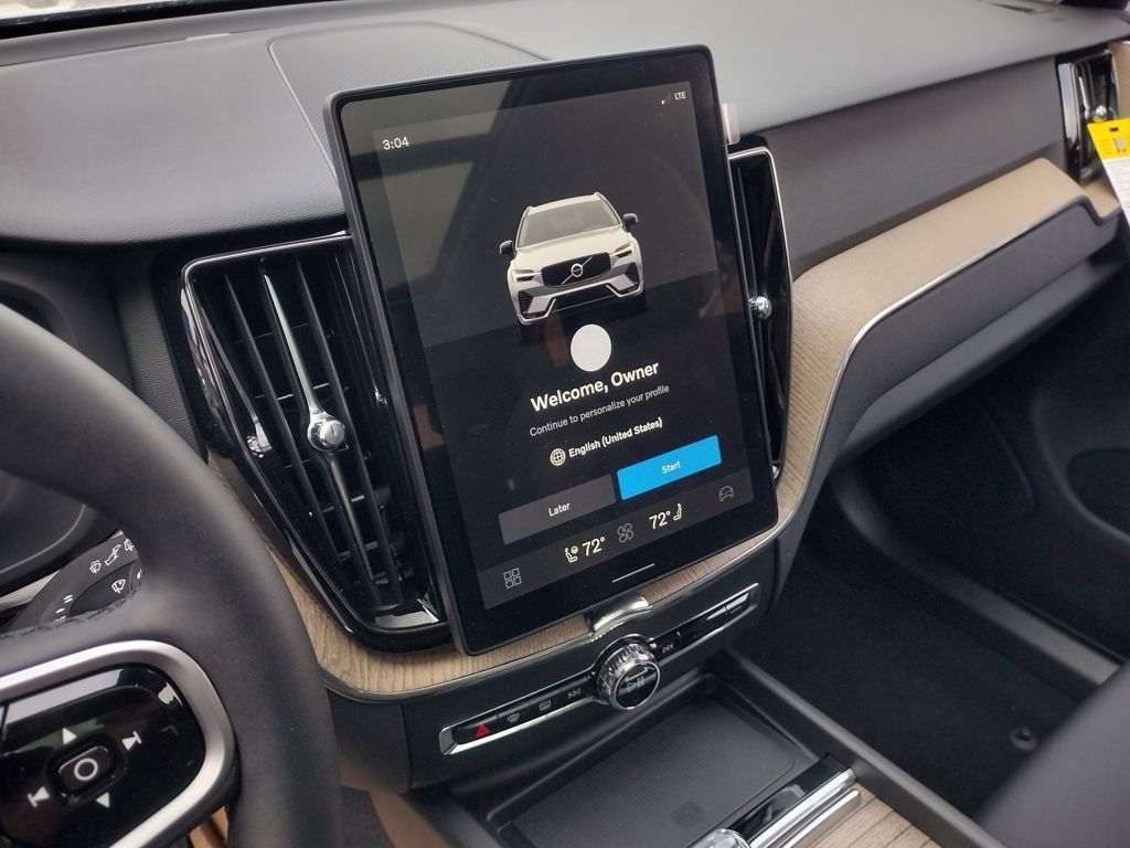 New 2026 Volvo XC60 B5 Plus w/ Protection Package Premier image 15