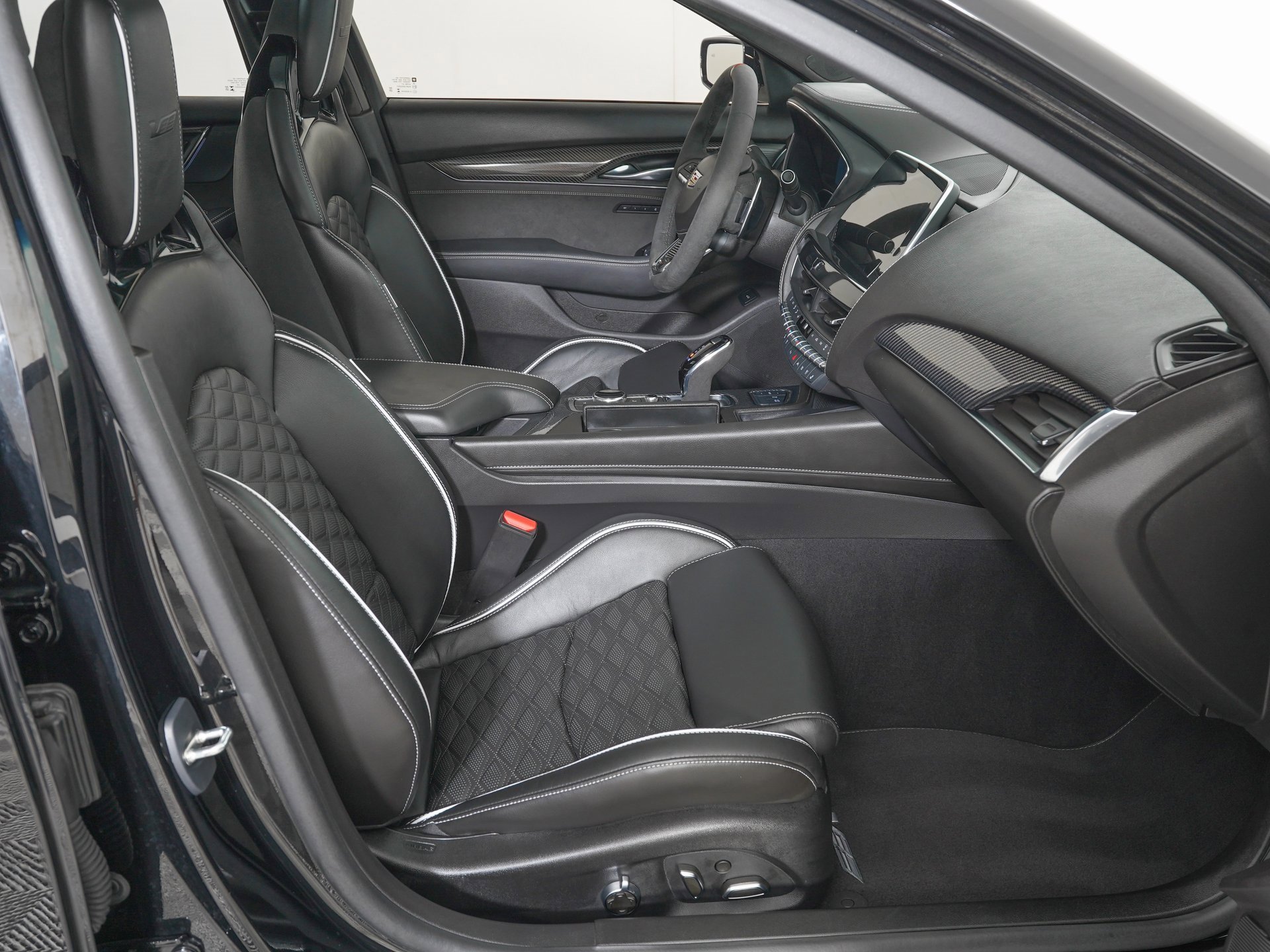 Used 2023 Cadillac CT5 V Blackwing w/ Driver Assist Package image 9