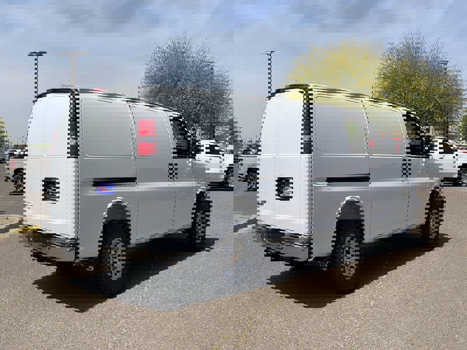 New 2026 Chevrolet Express 2500 w/ Driver Convenience Package image 6