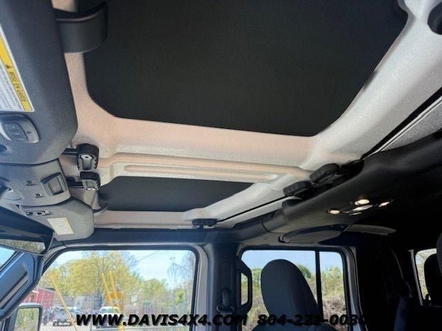 Used 2022 Jeep Gladiator Rubicon w/ LED Lighting Group AWD/4WD image 24
