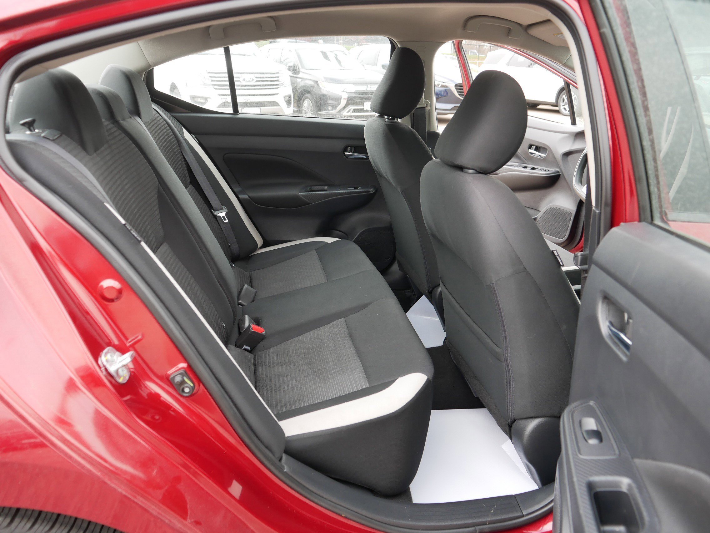 Used 2021 Nissan Versa SV image 18