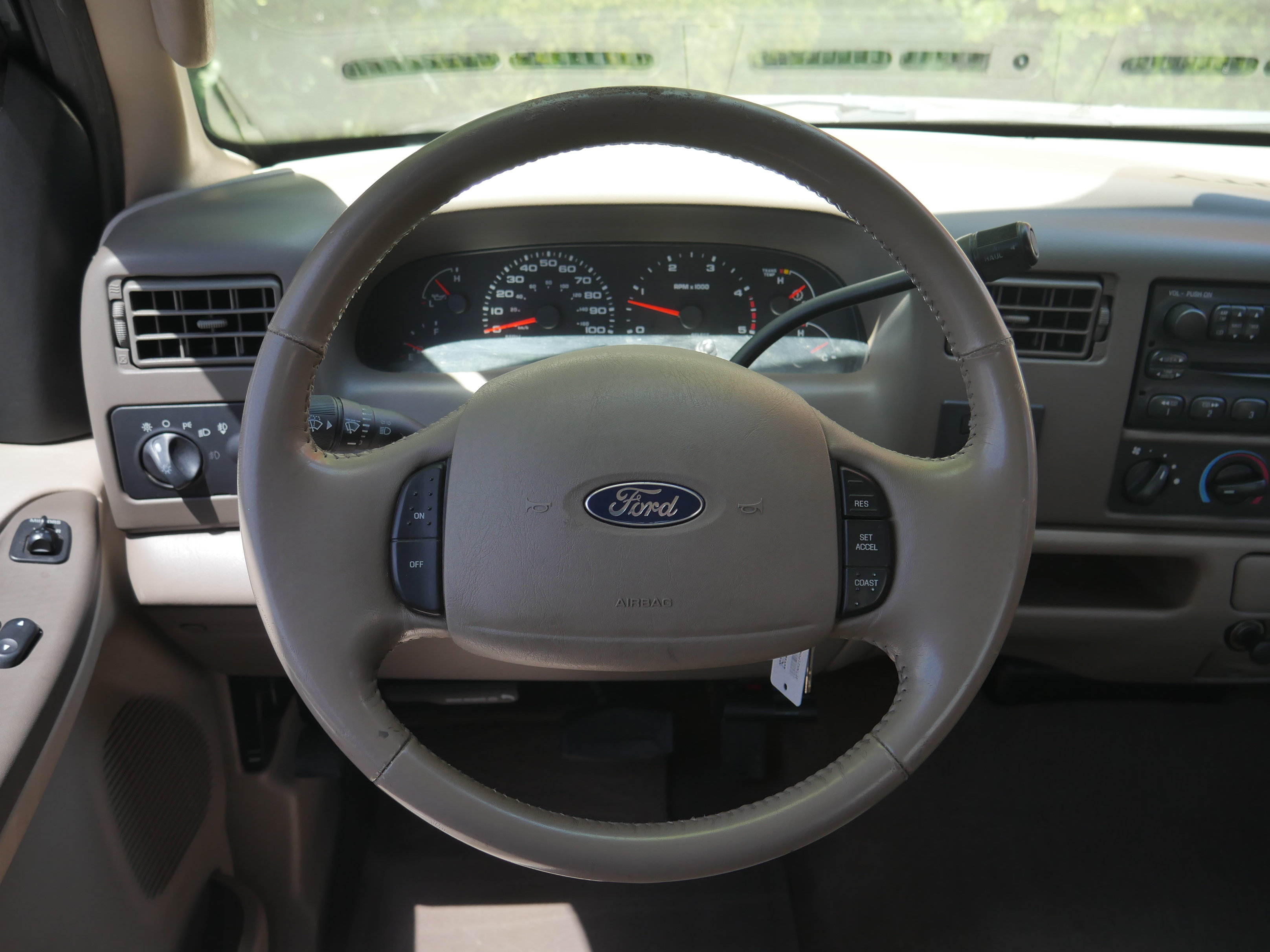 Used 2004 Ford F250 Lariat AWD/4WD image 7