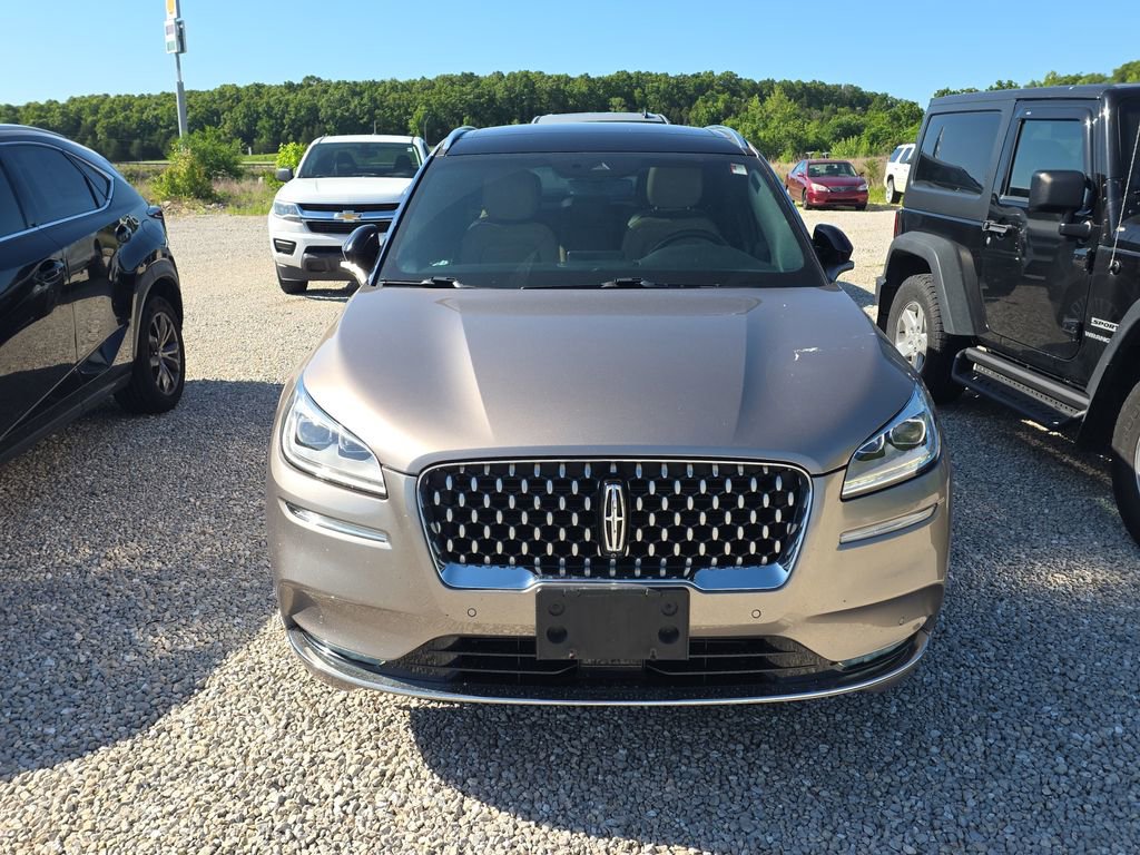 Used 2020 Lincoln Corsair Reserve w/ Equipment Group 201A AWD/4WD image 2