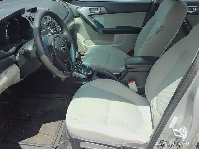 Used 2013 Kia Forte EX FWD image 7