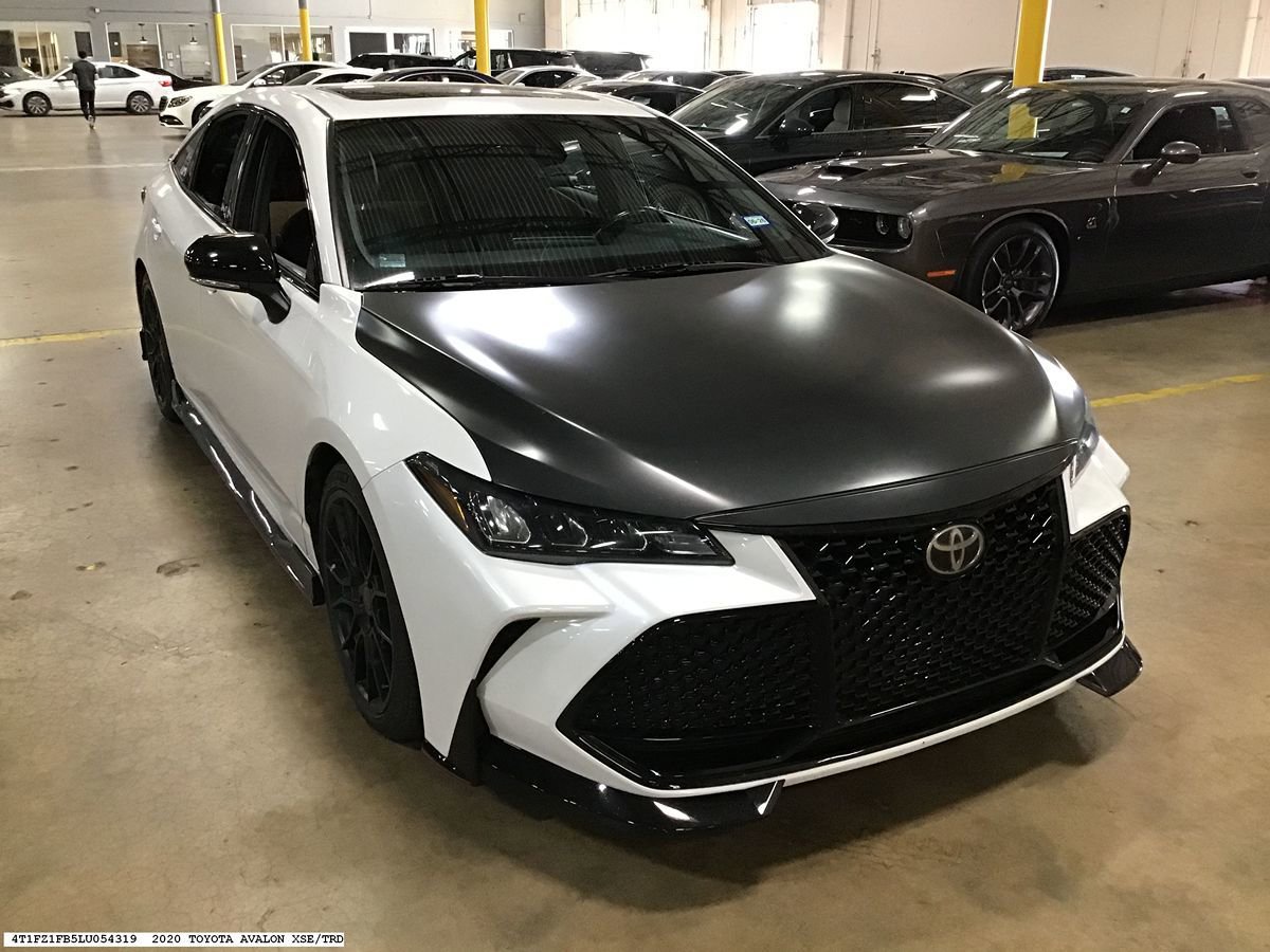 Used 2020 Toyota Avalon TRD FWD image 6