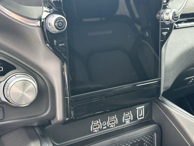 New 2026 RAM 1500 Laramie image 32