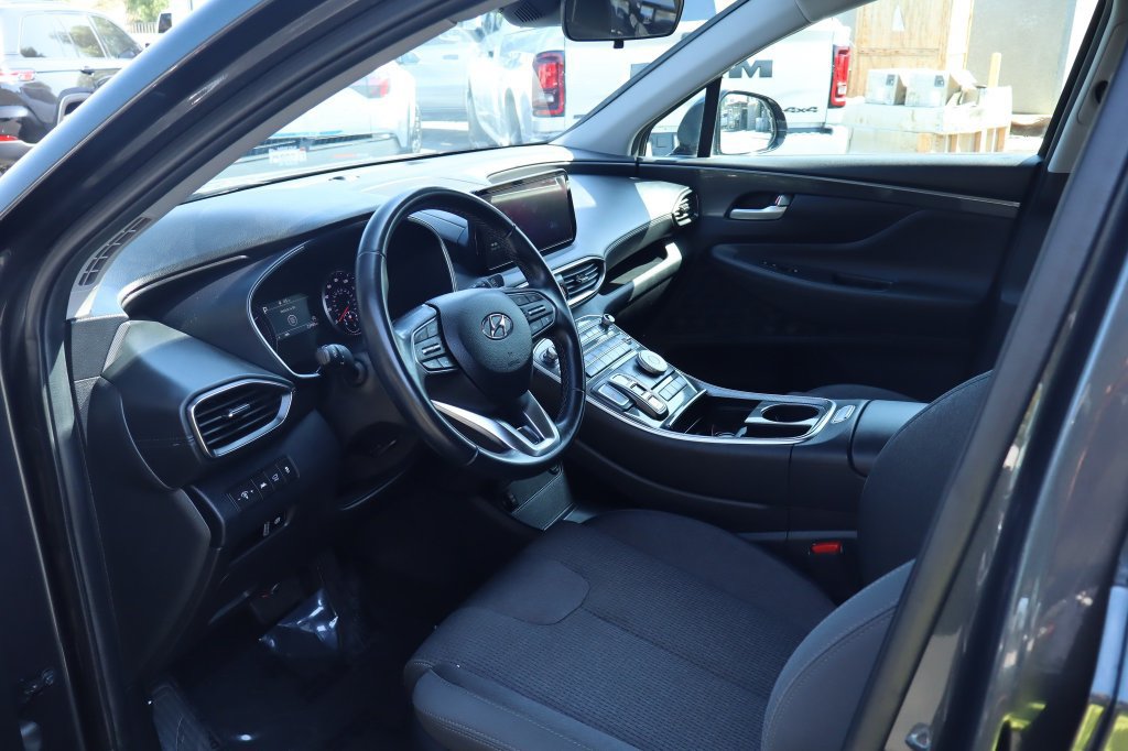 Used 2023 Hyundai Santa Fe SEL FWD image 17