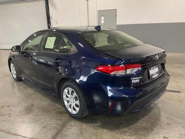 Used 2020 Toyota Corolla LE FWD image 4