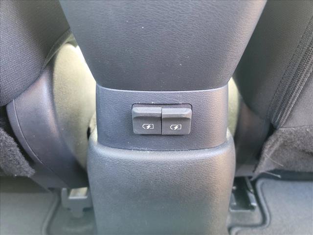 Used 2023 Nissan Kicks S FWD image 17