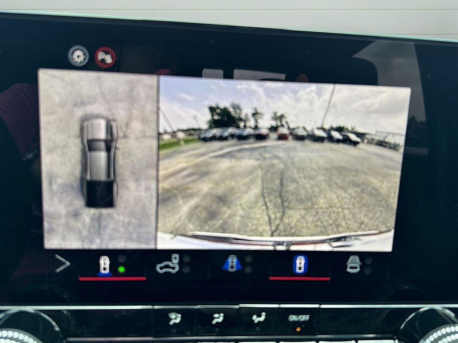 New 2025 GMC Canyon Elevation w/ Convenience Package image 21