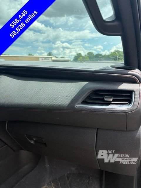 Used 2024 Chevrolet Tahoe RST w/ Luxury Package AWD/4WD image 32