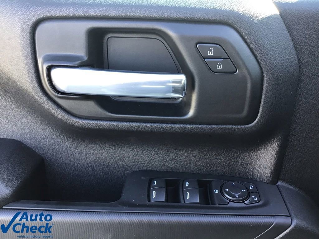 Used 2026 Chevrolet Silverado 1500 Custom Trail Boss w/ Turbomax Blackout Package image 26