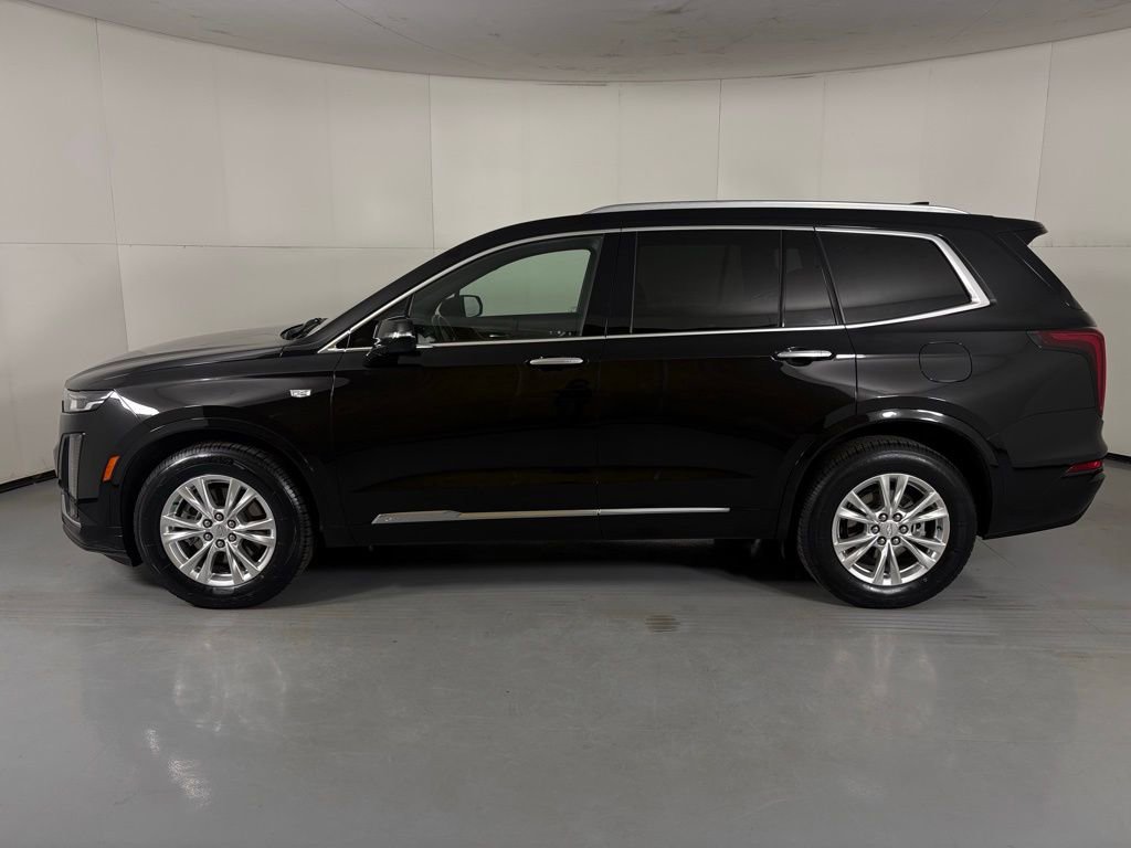 Used 2024 Cadillac XT6 Luxury image 6