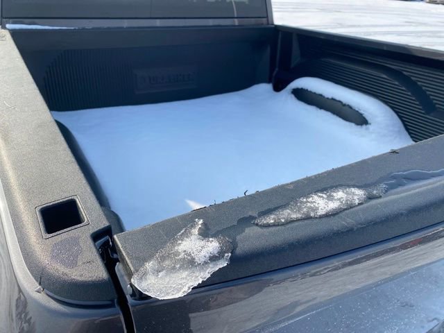 Used 2023 RAM 1500 Classic SLT image 20