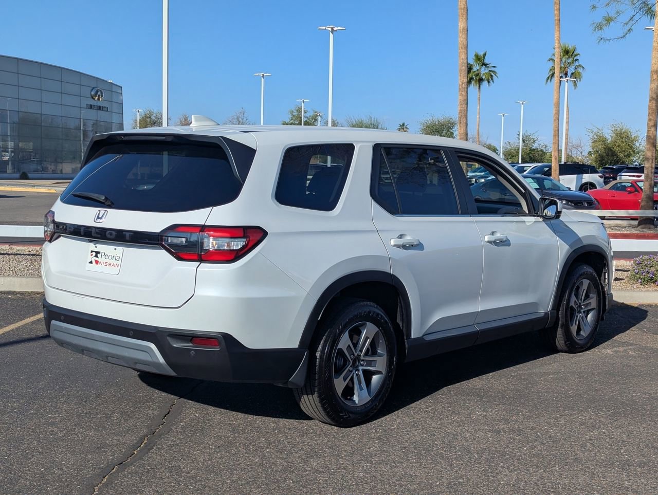 Used 2023 Honda Pilot EX-L image 8