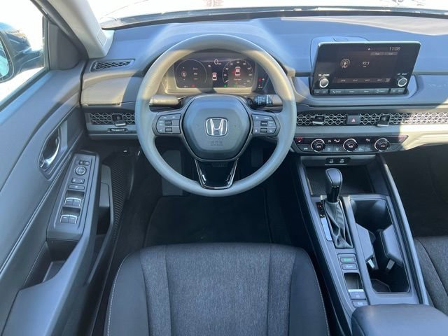 Used 2023 Honda Accord EX image 13