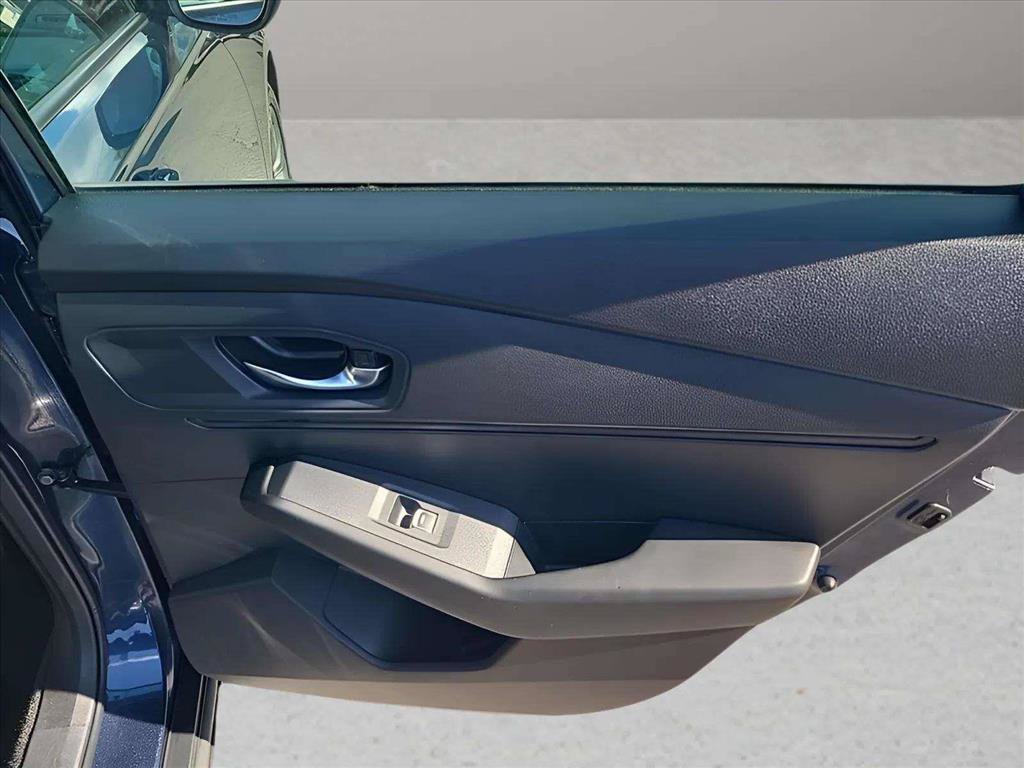Used 2023 Honda Accord EX image 25