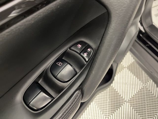 Used 2019 Nissan Rogue S w/ Special Edition Package image 32