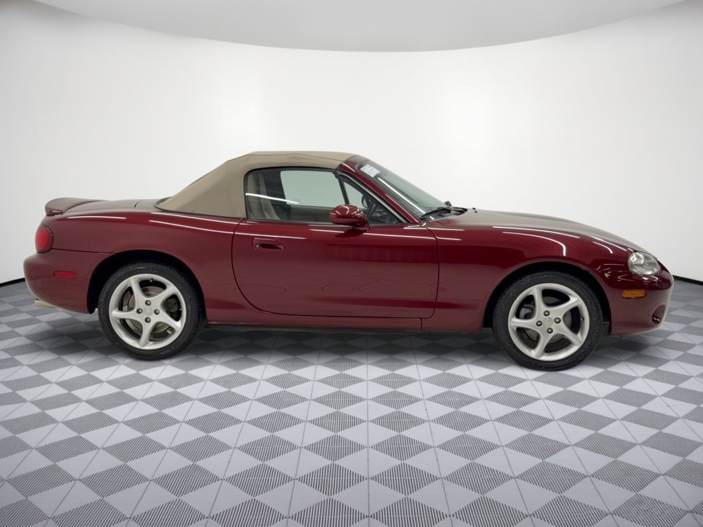 Used 2003 MAZDA MX-5 Miata LS RWD image 8