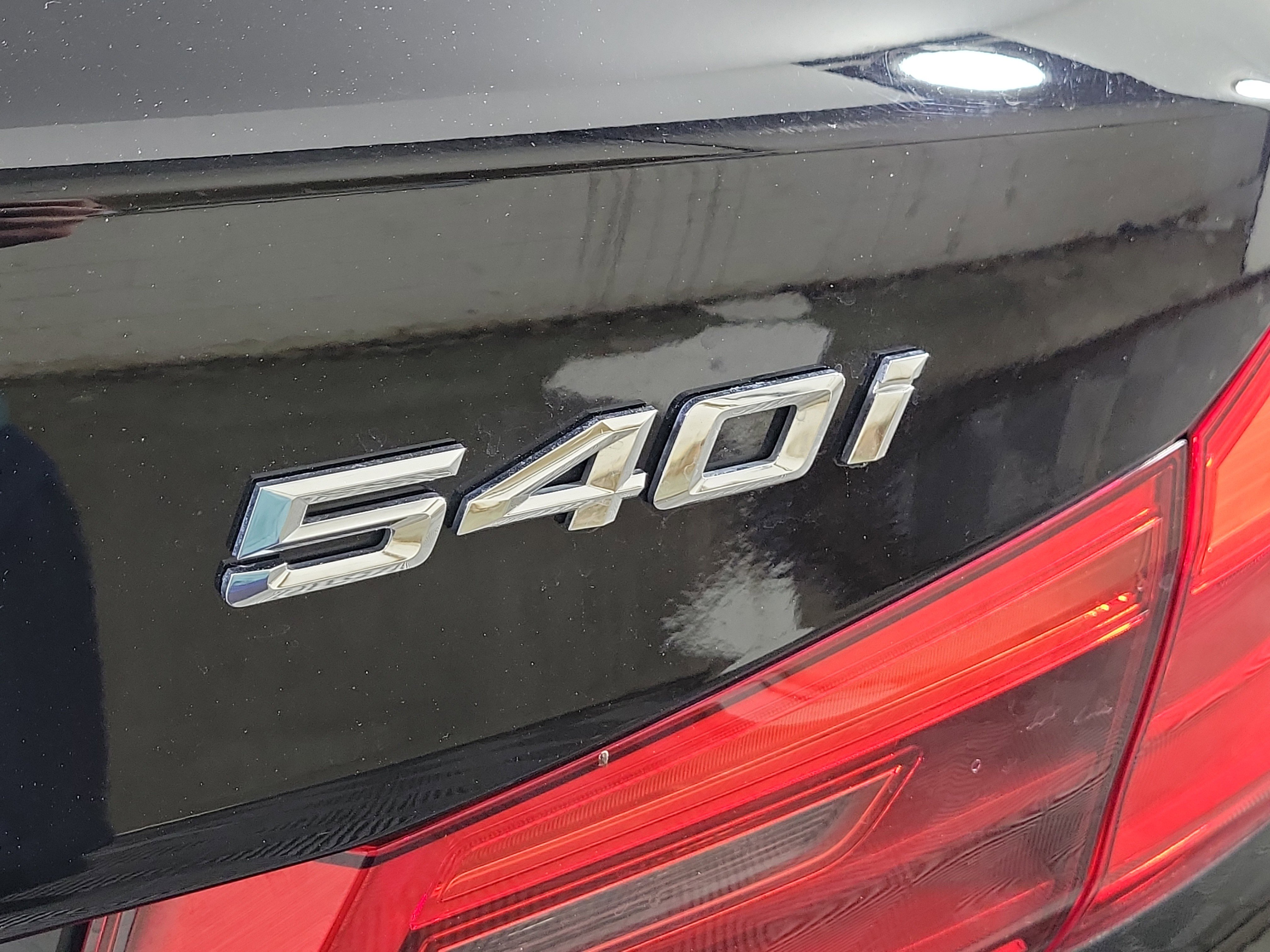 Used 2020 BMW 540i xDrive w/ Executive Package AWD/4WD image 24