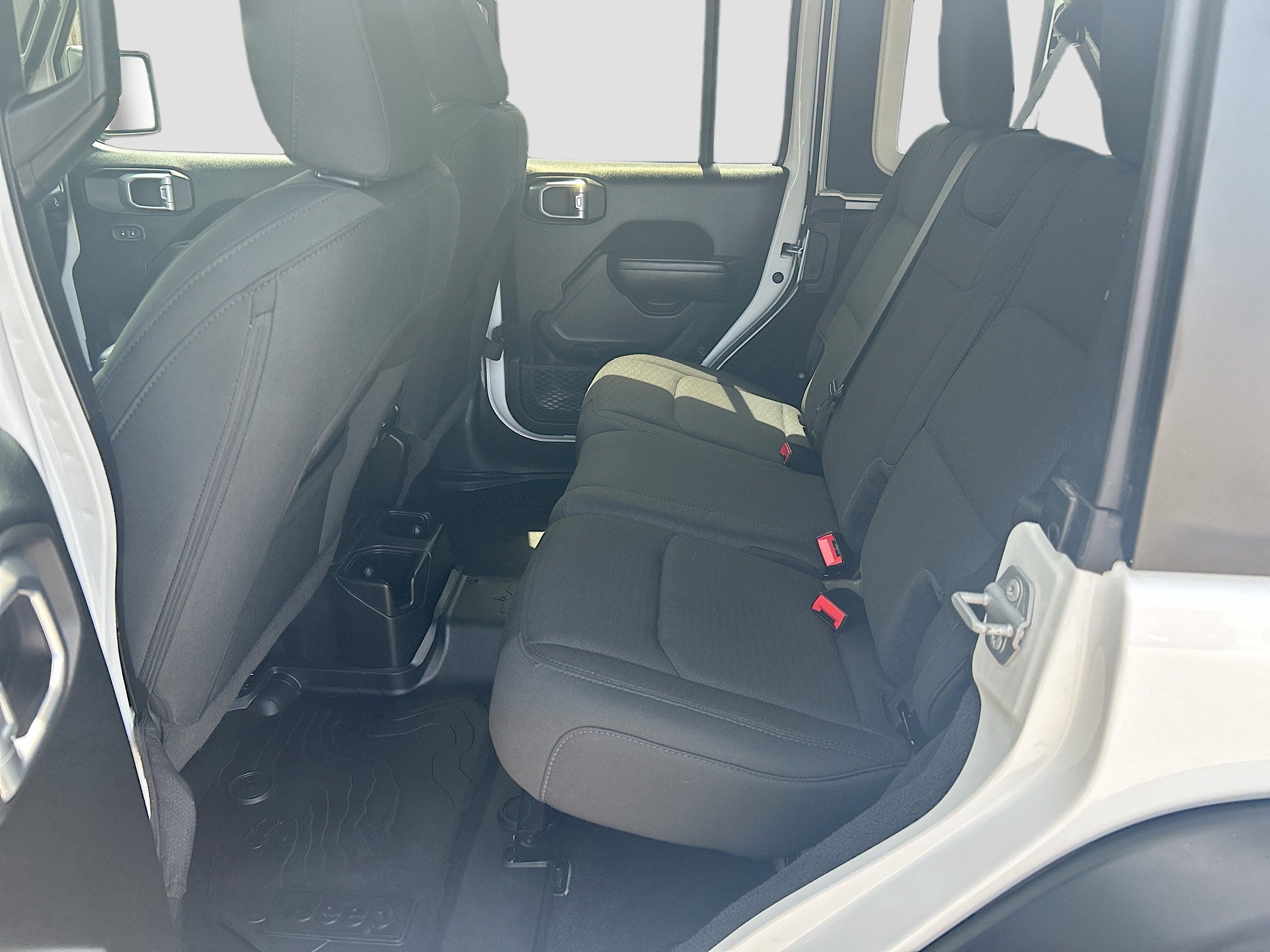 Used 2021 Jeep Wrangler Unlimited Sport AWD/4WD image 24