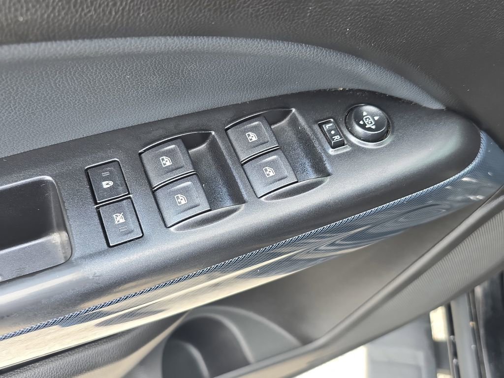 Used 2017 Chevrolet Colorado Z71 image 16