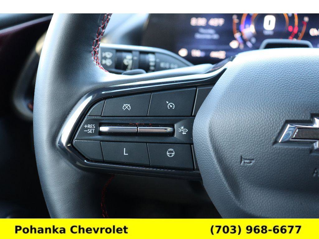 Used 2024 Chevrolet Traverse RS image 15