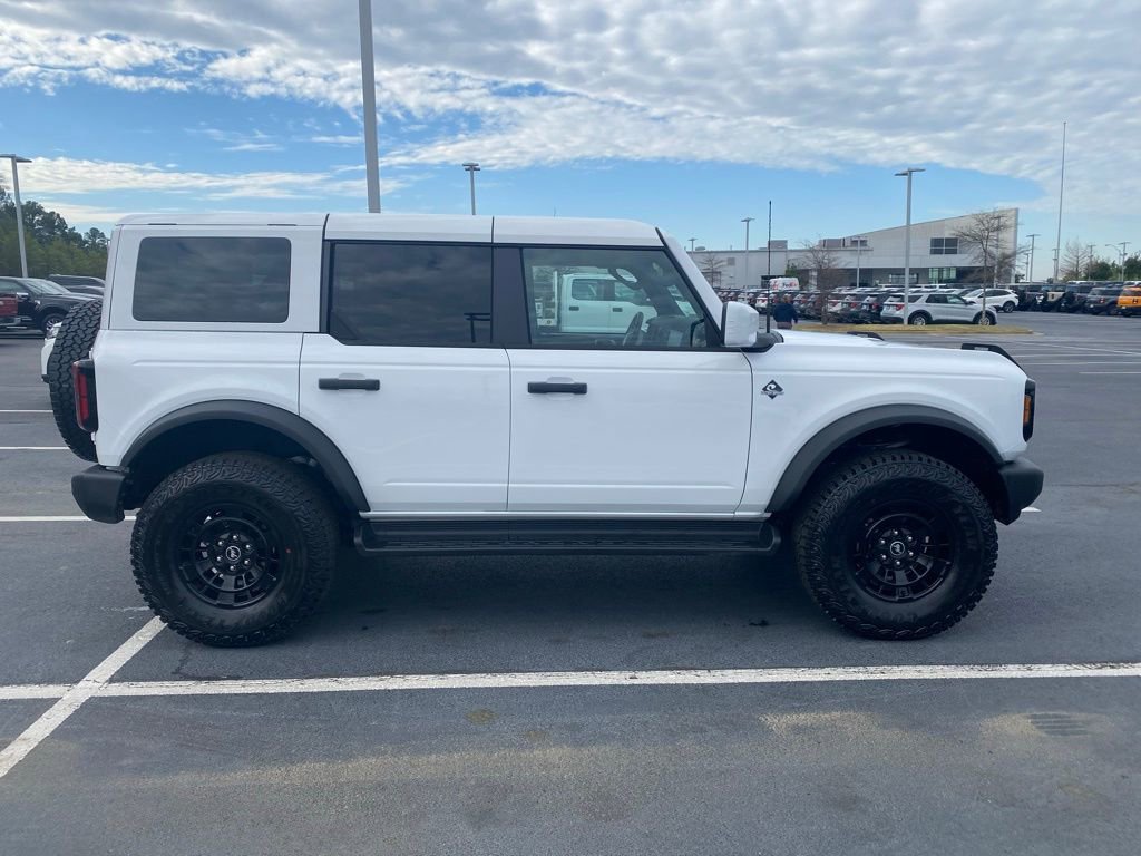 New 2026 Ford Bronco Outer Banks w/ Sasquatch Package image 9