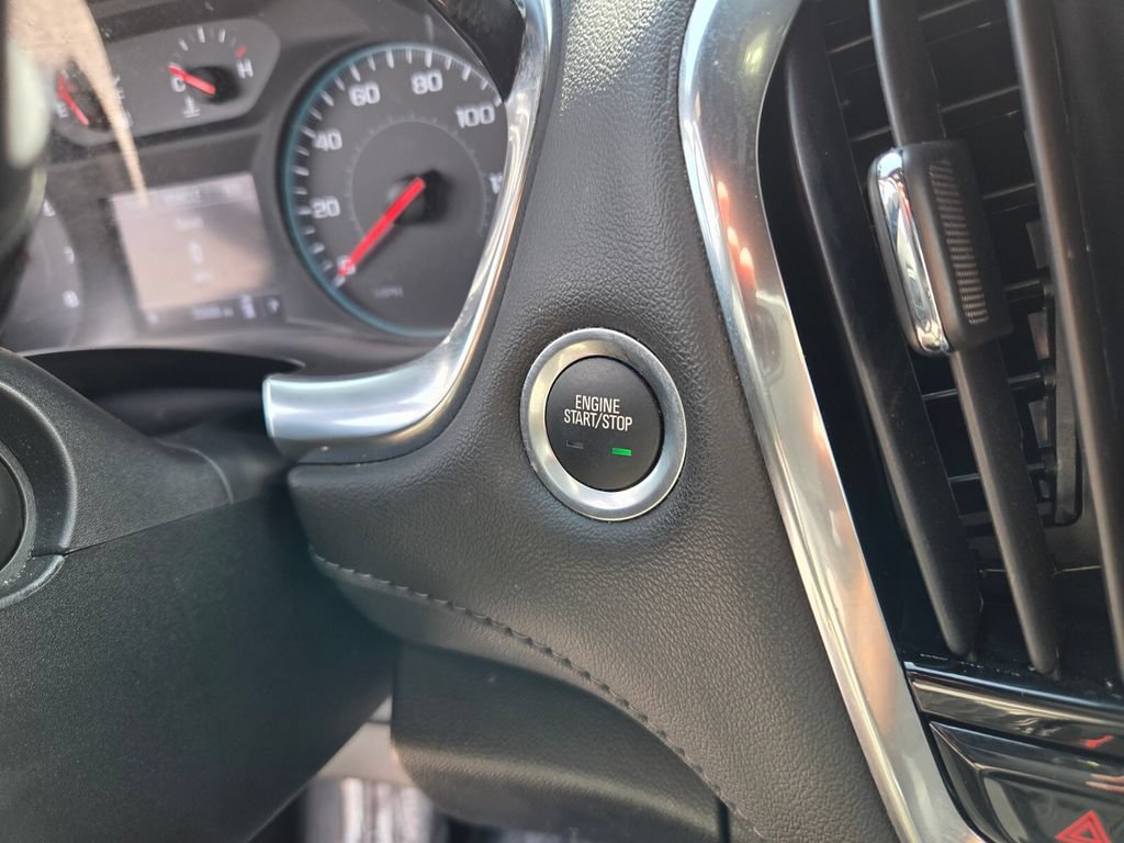 Certified 2023 Chevrolet Traverse LT FWD image 30