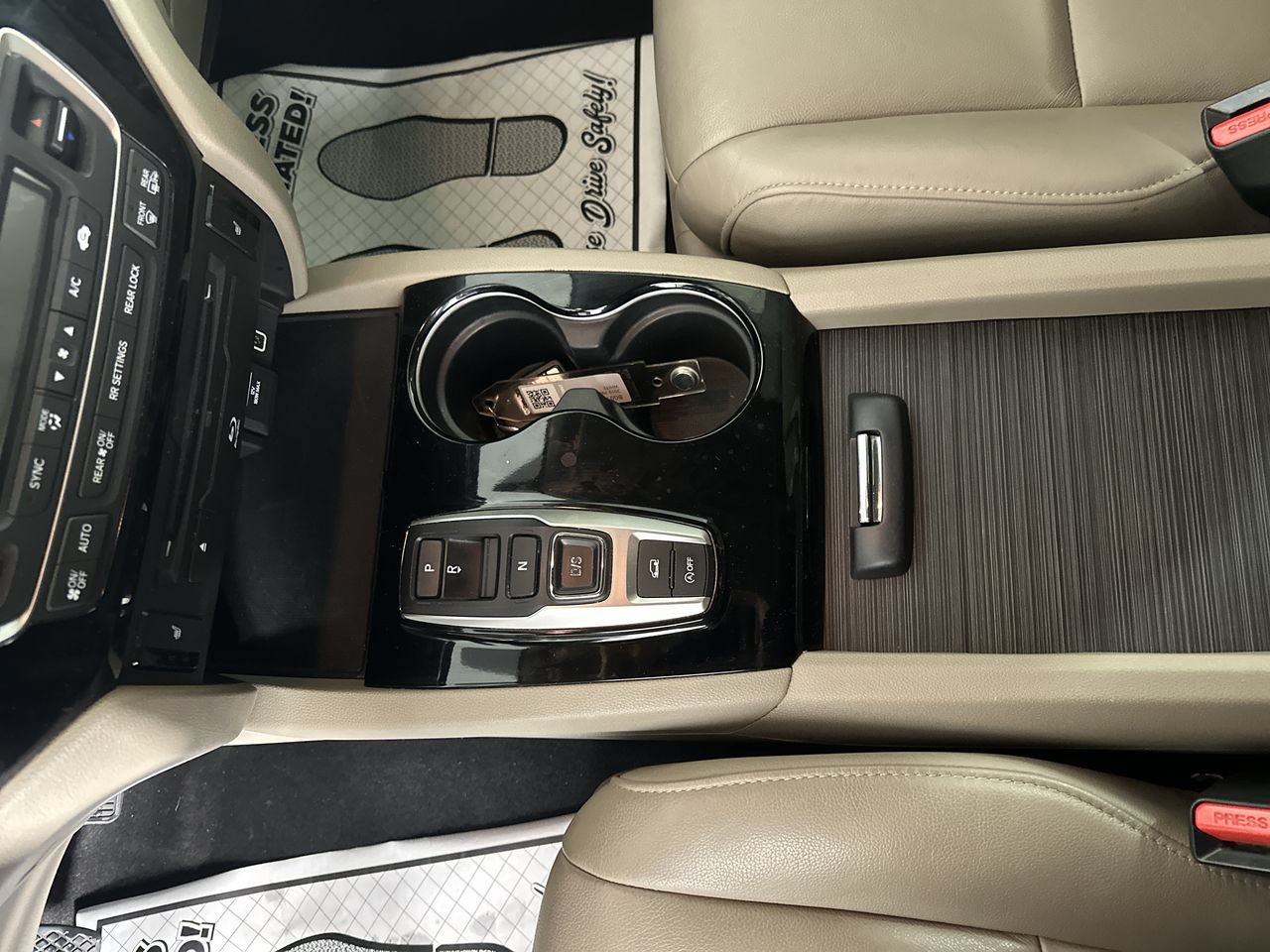Used 2019 Honda Pilot Touring image 9