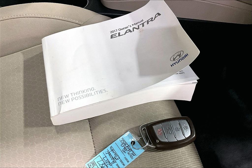 Used 2017 Hyundai Elantra Value Edition FWD image 32