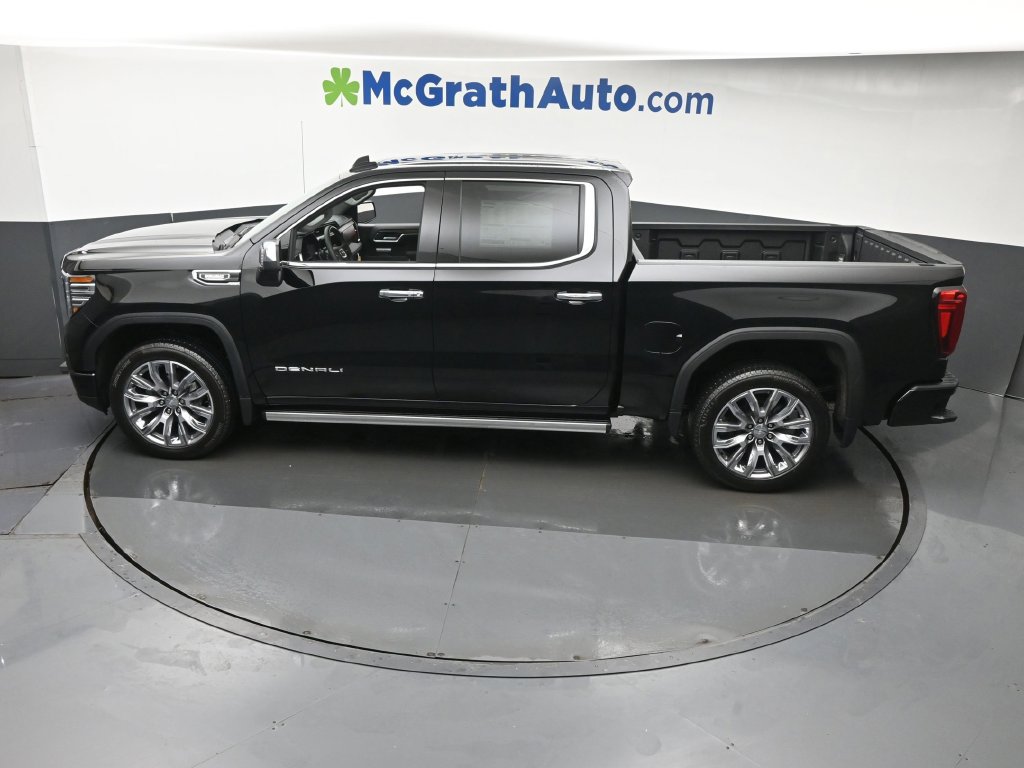 New 2026 GMC Sierra 1500 Denali AWD/4WD image 26