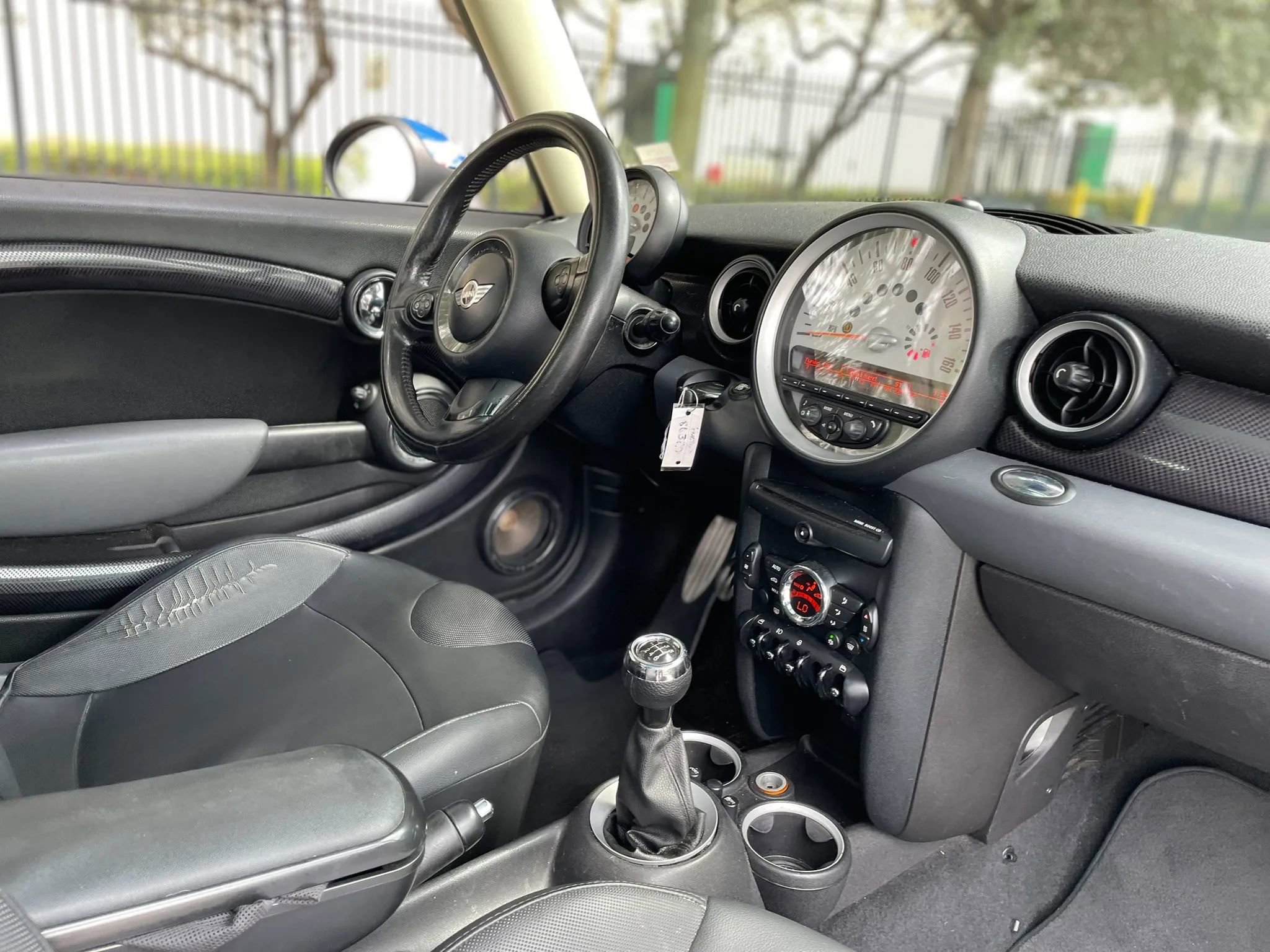 Used 2011 MINI Cooper Clubman S image 18